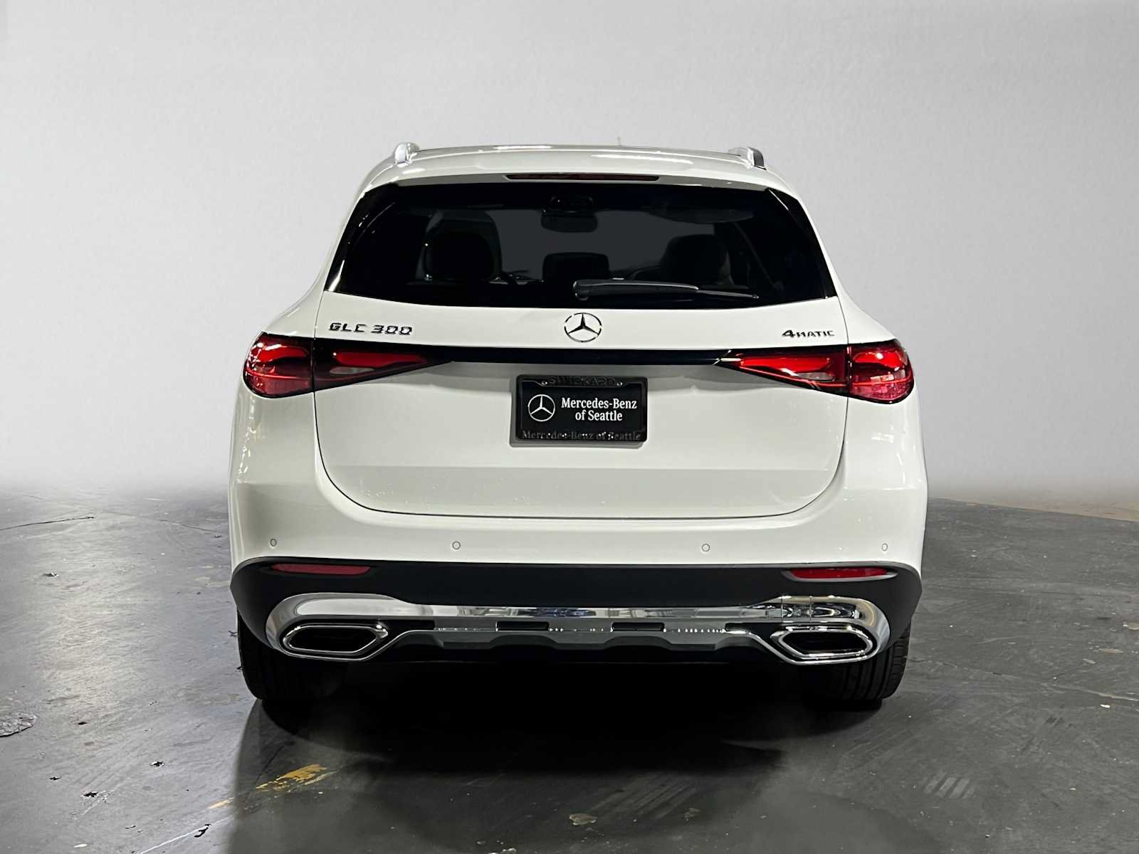 Certified 2026 Mercedes-Benz GLC 300 4MATIC image 4