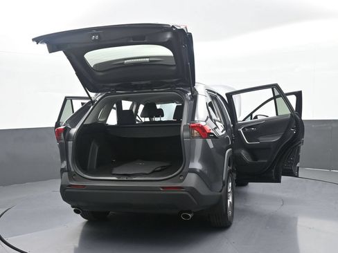 Used 2024 Toyota RAV4 XLE AWD/4WD image 68