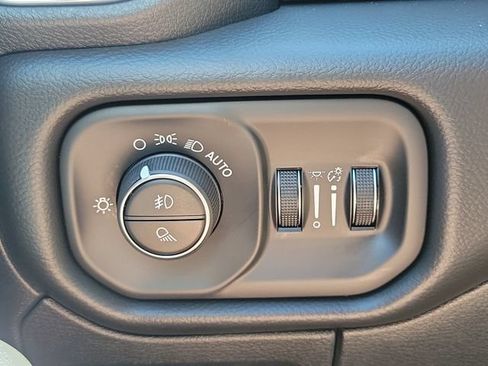 New 2027 RAM 1500 Big Horn AWD/4WD image 23