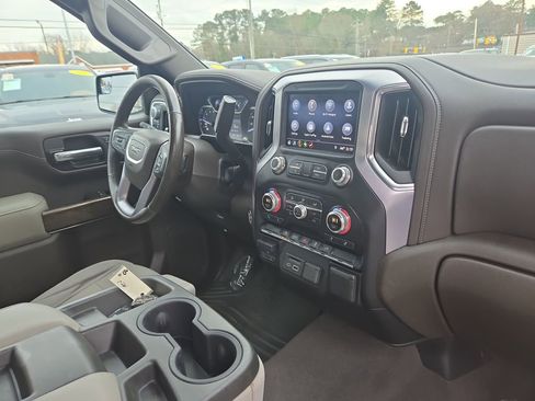 Used 2019 GMC Sierra 1500 SLE w/ SLE Value Package image 31