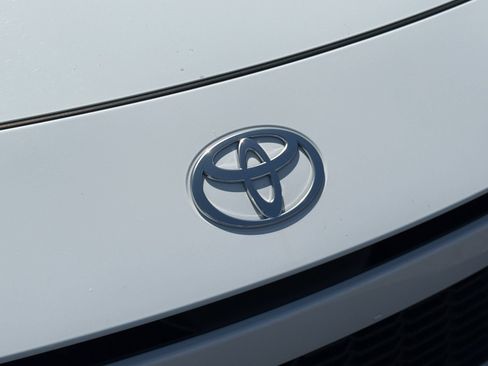 Used 2025 Toyota Camry SE w/ Multimedia Upgrade Package FWD image 32