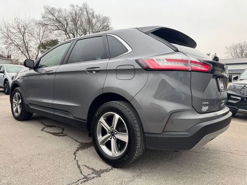 Used 2024 Ford Edge SEL w/ Convenience Package image 7