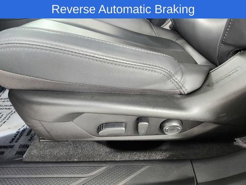 Certified 2026 Subaru Outback Premium AWD/4WD image 13
