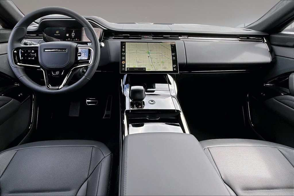 New 2027 Land Rover Range Rover Sport SV AWD/4WD image 5