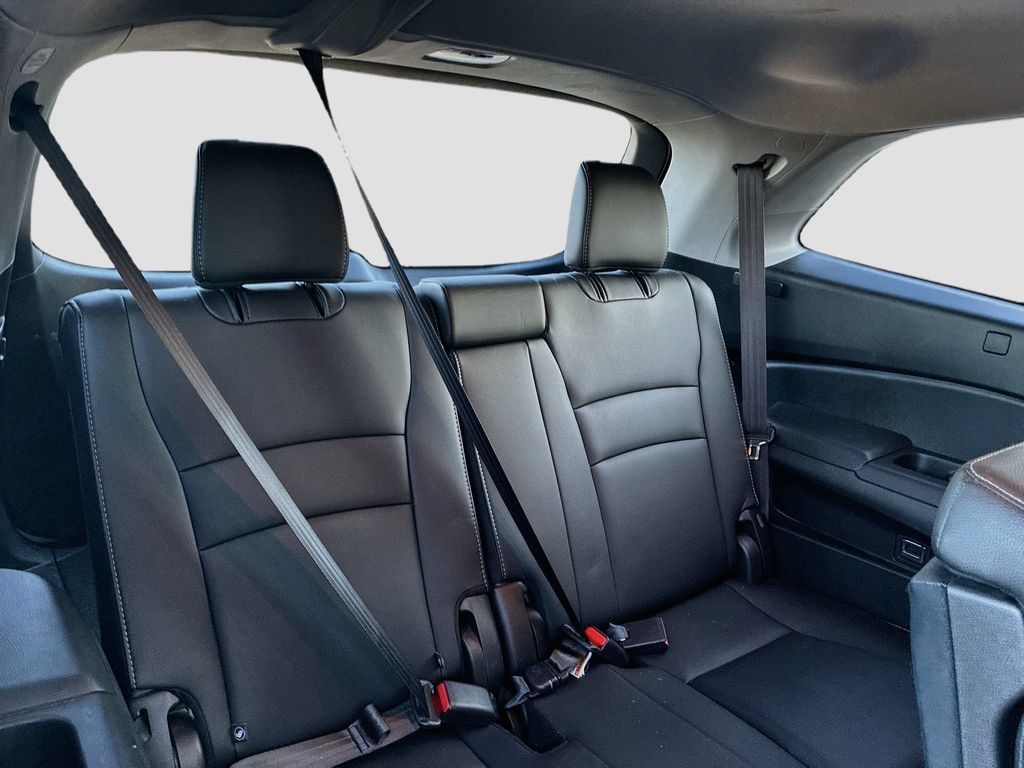 Used 2021 Honda Pilot EX-L image 25