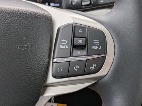 New 2026 Ford Explorer Active RWD image 22