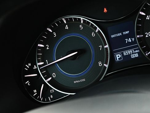 Used 2018 INFINITI QX80 2WD w/ Driver Assistance Package image 23