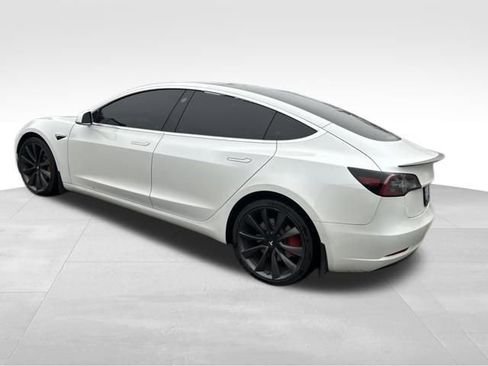 Used 2020 Tesla Model 3 Performance image 9