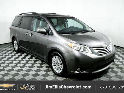 Used 2016 Toyota Sienna XLE