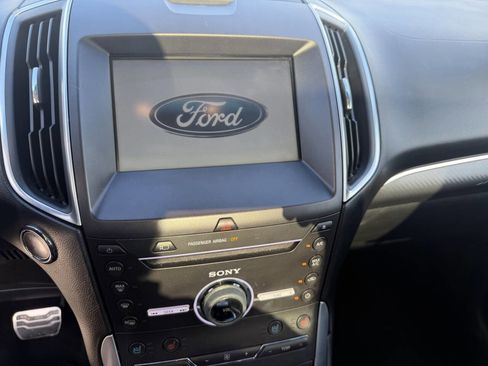 Used 2015 Ford Edge Sport w/ Equipment Group 401A AWD/4WD image 31