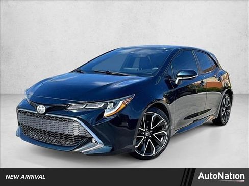 Used 2019 Toyota Corolla XSE FWD image 1