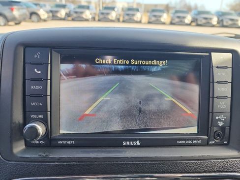 Used 2016 Dodge Grand Caravan SXT image 26