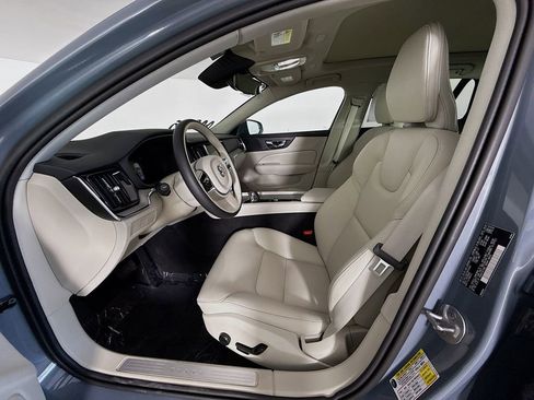 Certified 2024 Volvo V60 B5 Cross Country Plus AWD/4WD image 21