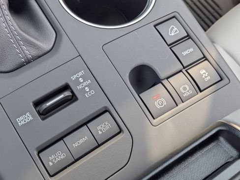 New 2026 Toyota Highlander XLE AWD/4WD image 26