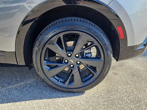 Certified 2024 Buick Envision Sport Touring image 14