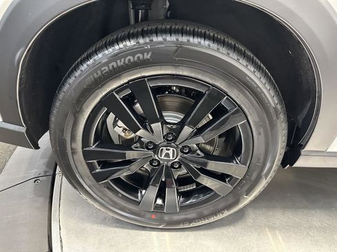 Certified 2026 Honda HR-V Sport image 11