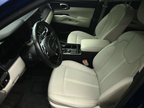 Used 2023 Kia Sorento S w/ Panoramic Sunroof Package FWD image 51