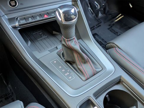 New 2025 Audi Q3 2.0T Premium Plus image 7