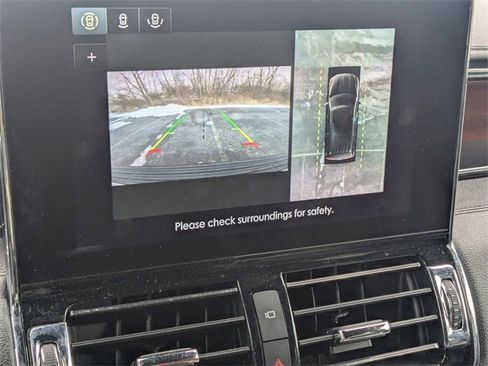 Used 2021 Lincoln Navigator Reserve image 13