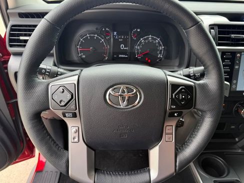 Used 2023 Toyota 4Runner SR5 Premium w/ Moonroof Package image 16