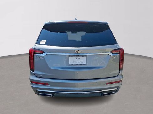 Certified 2024 Cadillac XT6 Luxury w/ LPO, Floor Liner Package AWD/4WD image 5