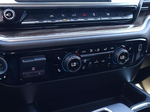 Used 2025 Chevrolet Silverado 1500 RST w/ Texas Edition Plus image 27