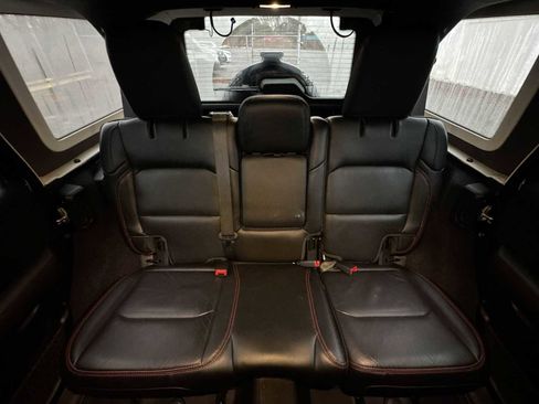 Used 2021 Jeep Wrangler Unlimited Rubicon image 13