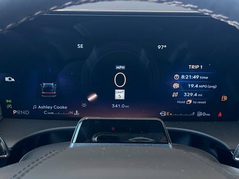 New 2026 Lincoln Aviator Reserve AWD/4WD image 24