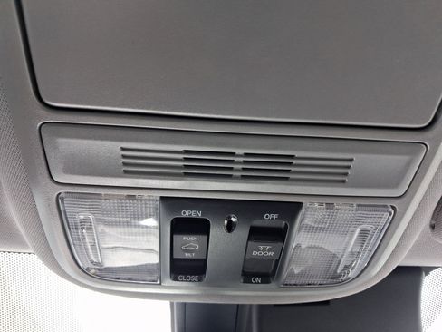 Used 2019 Honda Pilot EX-L image 30