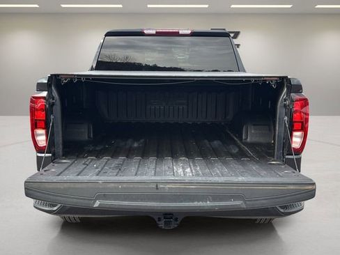 Used 2022 GMC Sierra 1500 Elevation w/ LPO, Elevation Black Package image 31