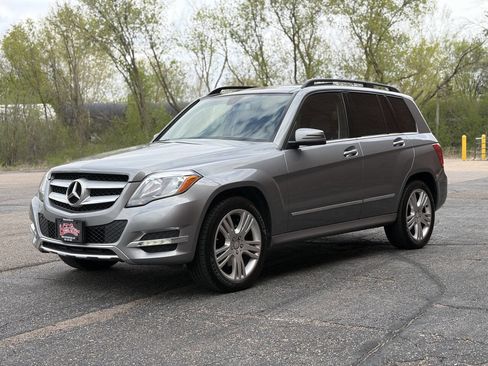 Used 2015 Mercedes-Benz GLK 350 4MATIC image 3