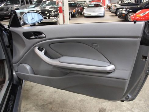 Used 2003 BMW M3 Convertible RWD image 33