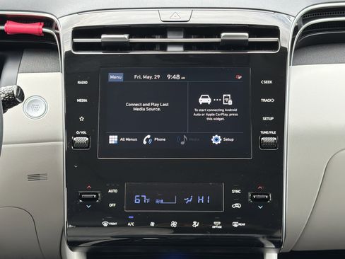 Used 2023 Hyundai Tucson SEL w/ Convenience Package FWD image 4