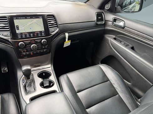 Used 2020 Jeep Grand Cherokee High Altitude RWD image 27