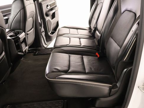 Used 2024 RAM 1500 Laramie image 13