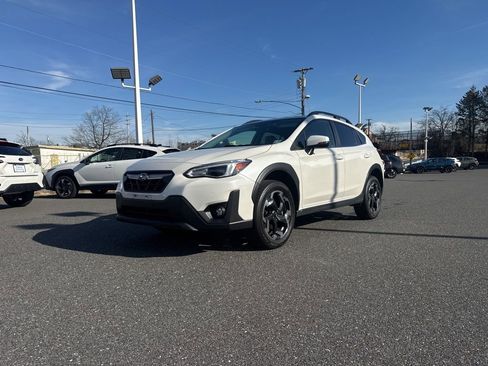 Used 2023 Subaru Crosstrek 2.5i Limited w/ Moonroof Package image 5