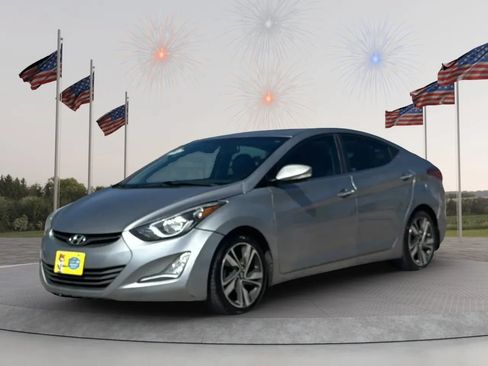 Used 2016 Hyundai Elantra Limited w/ Option Group 04 FWD image 3