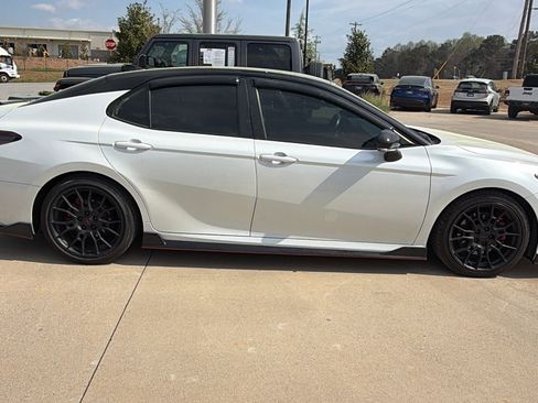 Used 2022 Toyota Camry TRD w/ TRD Package w/JBL Audio image 7