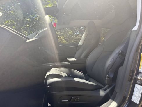 Used 2024 Tesla Model 3 Long Range AWD/4WD image 29