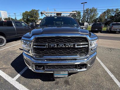 Used 2024 RAM 3500 Tradesman w/ Chrome Appearance Group