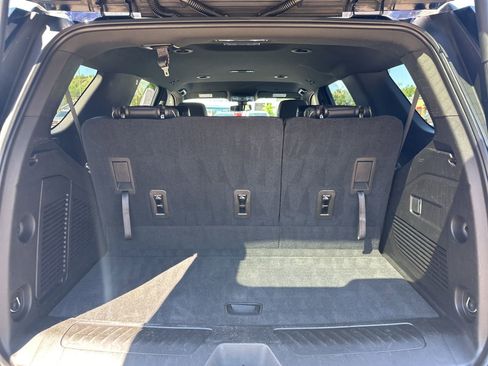 Used 2021 GMC Yukon SLT image 37