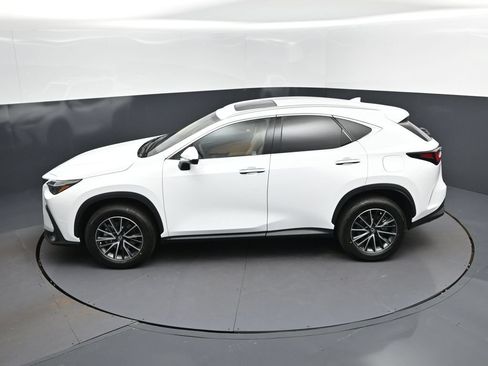 New 2026 Lexus NX 350 AWD image 31