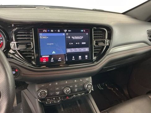 Used 2025 Dodge Durango GT AWD/4WD image 18