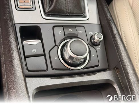 Used 2016 MAZDA MAZDA6 Touring image 29