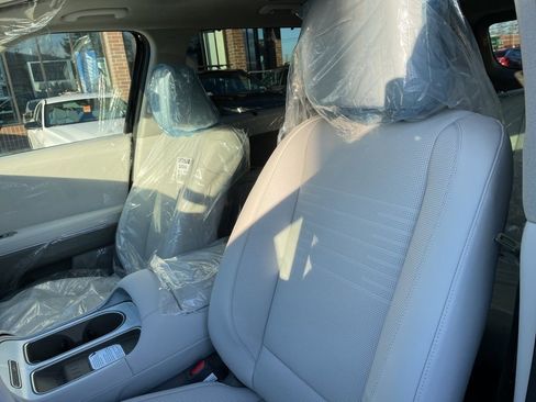 New 2026 Hyundai Palisade Limited image 9