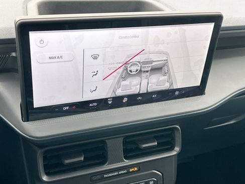 New 2026 Ford Maverick XL image 25