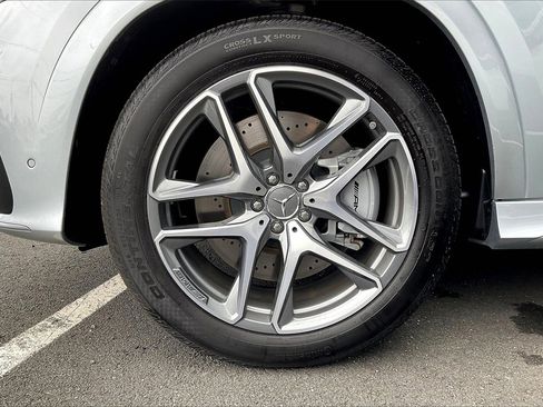 New 2025 Mercedes-Benz GLE 53 AMG 4MATIC Coupe image 11