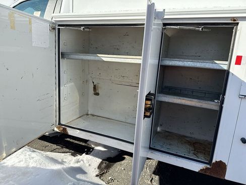 Used 2024 Ford F450 XL w/ XL Chrome Package image 7