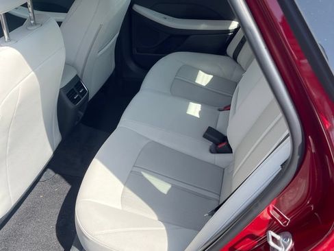 Used 2023 Hyundai Sonata SEL w/ Convenience Package FWD image 6