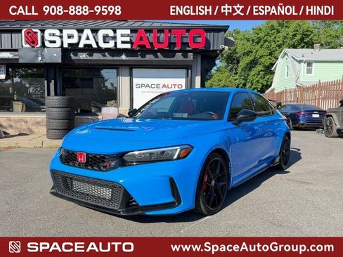 Used 2023 Honda Civic Type R image 1